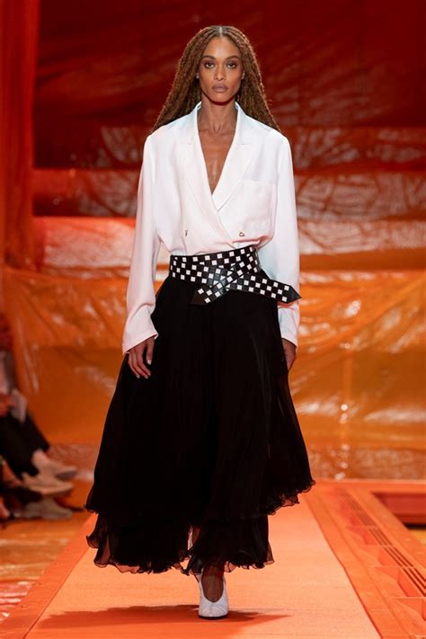 louis vuitton ss24 looks|Louis Vuitton ladies show 2024.